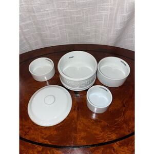 Fitz & Floyd everyday white nesting measuring cup set.